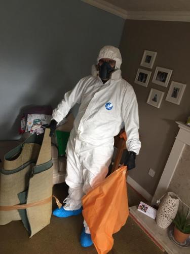 12 Trauma Scene Cleaning