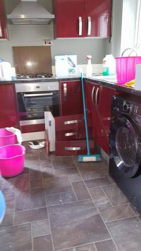 9 End of Tenancy Cleaing